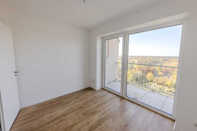 Ideal für Senioren: Erstbezug, Balkon, Einbauküche, Aufzug und mehr!
