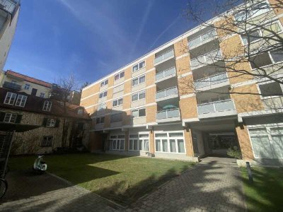 Toplage, ruhige 1-Zi.-App und 2-Zimmer-Whg. mit Balkon, Türken-Theresienstrasse nähe Uni