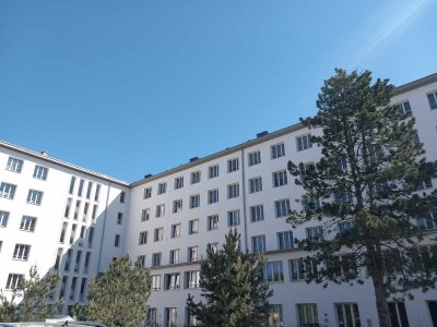 Hochwertige Maisonette mit Dachterrasse und Kamin