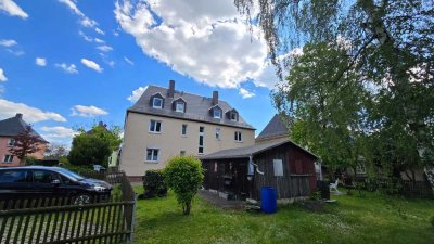 Ruhige, gepflegte 2-Zimmer-Wohnung mit Gartenzugang in Zeulenroda