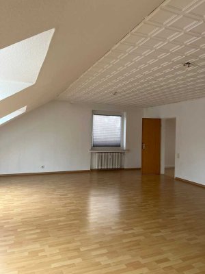 Helle 2 ZKB Wohnung im Grünen mit großzügigen Wohnbereich