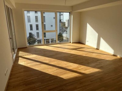 Exklusive neuwertige Wohnung mit Loftcharakter - Großzügiges Wohnen mit Licht, Ausblick und Komfort