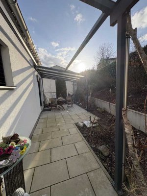 Helle 3-Zimmer Wohnung mit Balkon und Terrasse in Landshut/Moniberg