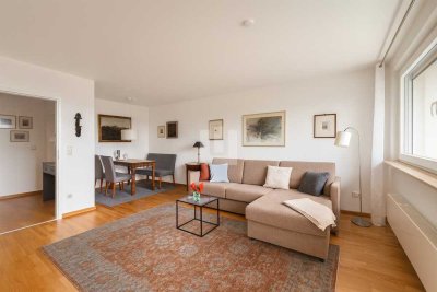 Für d. Käufer provisionsfrei - Moderne 2-Zi.-Whg. mit geh. Ausstattung und Lift-zentral in Puchheim