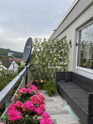 komplett renovierte 2 Zimmer Wohnung mit Balkon