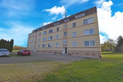 Kleines MFH in zentraler Lage von Glesien nahe Porsche, BMW und DHL