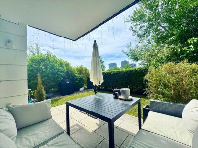 Hochwertige 2 Zimmer Wohnung inklusive Terrasse und kleinem Garten mit Grünblick