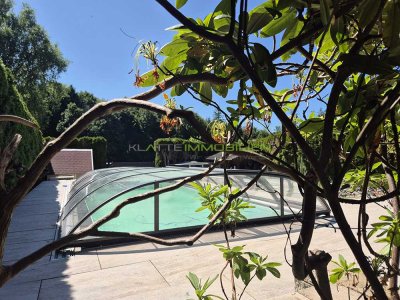 Großzügiges Reihenmittelhaus mit Gartenidylle, Pool & Garagen in Wangen-Deuchelried zu verkaufen