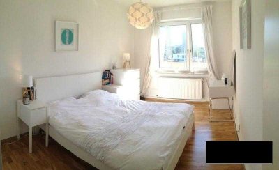 **FURNISHED** Lichtdurchflutete 3 Zimmerwohnung