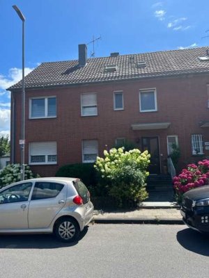 Gemütliche 2 1/2 Zimmerwohnung mit Balkon