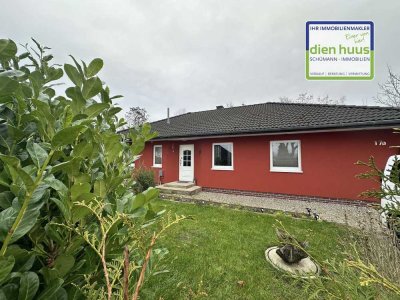 Bungalow mit idyllischem Grundstück