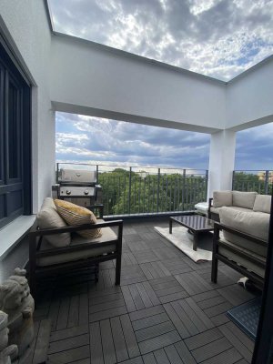 Neuwertige 4-Zimmer-Wohnung mit Balkon und EBK in Unterschleißheim