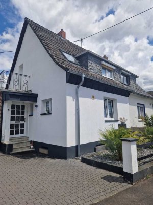 Doppelhaushälfte in Neuwied Heimbach-Weis