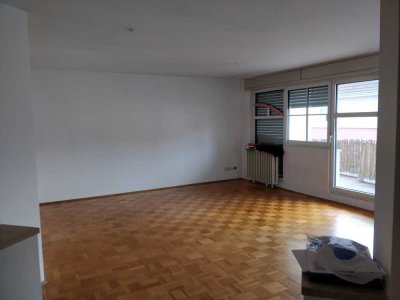 Gepflegte 3-Zimmer-Wohnung mit Balkon in Langen (Hessen)
