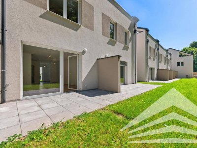 Provisionsfrei! Neubau Reihenhaus mit Keller und Dachterrasse in Pichling/Ebelsberg