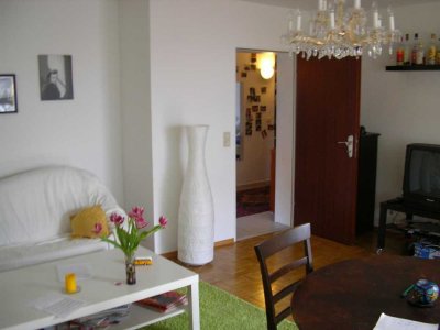 Helle, ruhige, 3-Zi-Wohnung