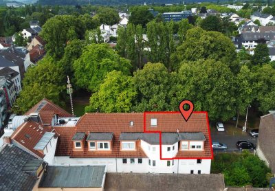 � Ruhig. Raffiniert. Rhein-nah. 2-Zimmer-Wohnung mit Balkon, TG-Sp & Keller in Bonn-Plittersdorf