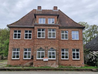Schöne modernisierte 5 -Zimmer-Wohnung im Altbau in Scheeßel!
