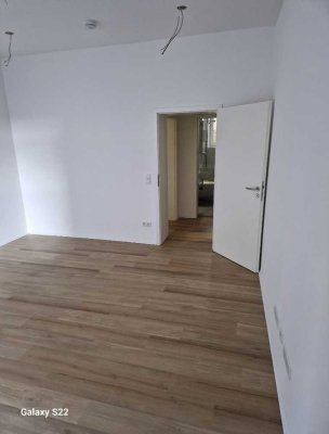 Erstbezug nach Sanierung in Grombühl! 1-Zimmer Apartment inkl. Einbauküche ab 15.04.2025 verfügbar!