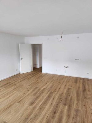 Gemütliche 2 Raum-Wohnung mit offener Küche und Balkon in zentraler Lage