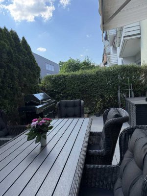 Raumwunder in Stuttgart-Wangen: EG-Wohnung mit Terrasse und Garten. Provisionsfrei!