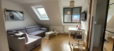Möblierte, gemütliche 1 ½ Zimmer Dachgeschosswohnung