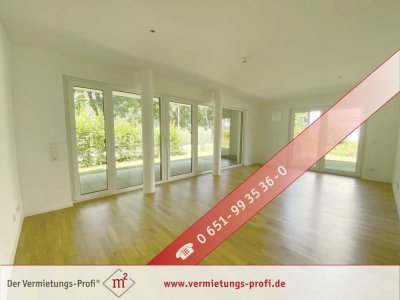 2-ZKB direkt an der Mosel: energieeffizient & hochwertig – EBK, große Terrasse mit Moselblick + TG-S