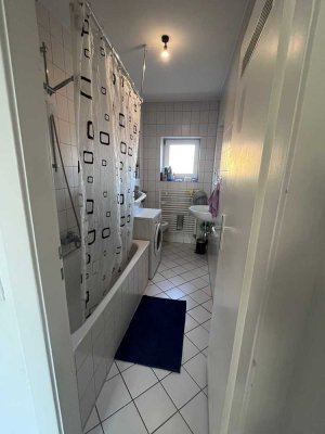 3 Zimmer Wohnung mit Balkon in Braunschweig Schunteraue