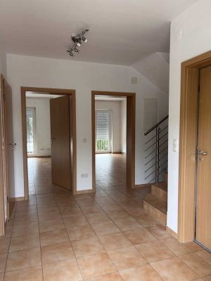 Gepflegte 3,5-Zimmer-Wohnung mit Terrasse in Schwandorf