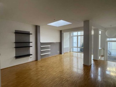 Pontstraße ++ Elegante 2-Zimmer  Studio Wohnung mit Terrasse in Aachen Innenstadt