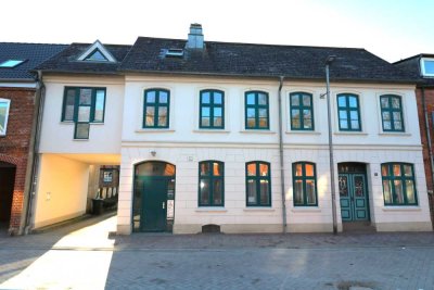 Strandnahes Mehrfamilienhaus in begehrter Lage von Eckernförde – Ihre Kapitalanlage in Eckernförde