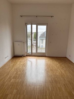 Geschmackvolle 3-Raum-Penthouse Charakter mit Balkon und EBK in Düsseldorf