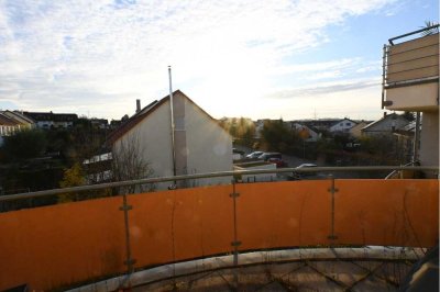 geräumige 2 Zimmer Wohnung in Kleinglattbach