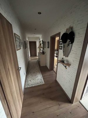 4,5-Zimmer-Wohnung mit Balkon in Schwarzenbruck nahe Schwarzachklamm