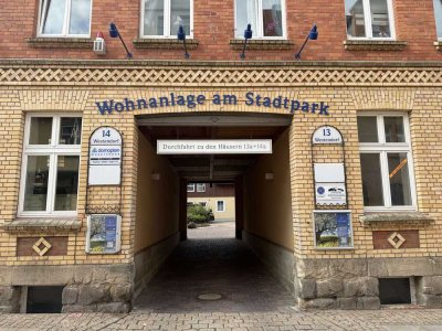 2-Zimmer-Erdgeschosswohnung mit Terrasse und Garten in attraktiver Wohnanlage im Stadtpark