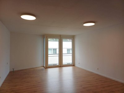 Helle, teilrenovierte Garconniere zu vermieten. Provisionsfrei