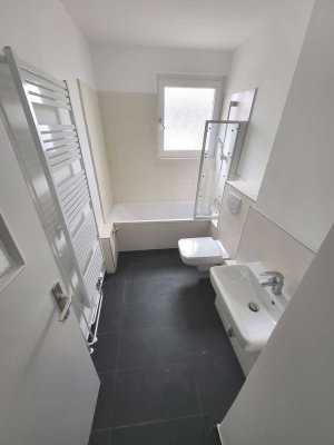 TOP Moderne 2-Raum-Wohnung mit EBK und Balkon