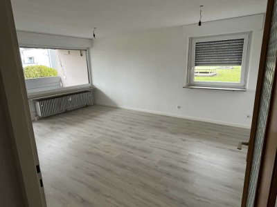 Helle 3,5-Zimmer-Wohnung im EG mit Balkon in Magstadt