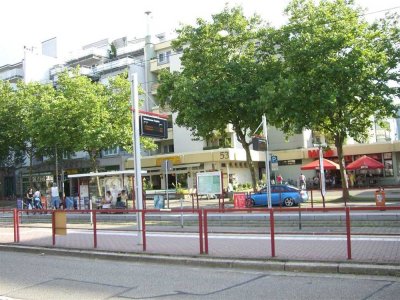 1 Zimmerwohnung im 1. OG eines Wohn- und Geschäftshauses