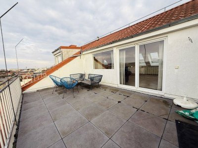 Großzügige 3-Zi-Dachgeschoß-Wohnung in Wels mit 2 Terrassen &amp; Stellplätzen, 249.000€