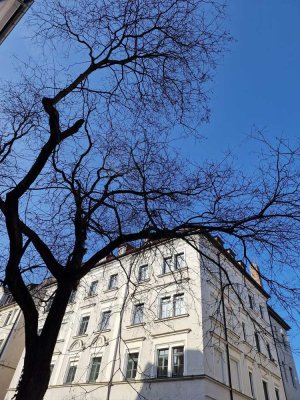 NEUER TOP-PREIS EUR 845.000,--*CHARMANTE 3-ZI-ALTBAU-ETW,ca.90m²,NEUHAUSEN/MAXVORSTADT-Blutenburgstr