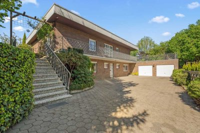 Mehrfamilienhaus mit zwei Wohneinheiten in Lübeck von privat - großzügig, flexibel, besonders