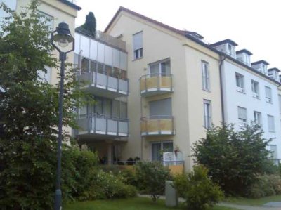 Eigentumswohnung mit 3 Zimmern +beheizter Wintergarten, 2 Balkone