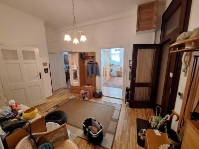 Großzügige 4-Zimmer-Erdgeschosswohnung in Ammendorf zu vermieten
