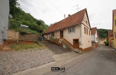 Kleines Einfamilienhaus mit vielseitigem Ausbaupotenzial