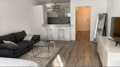 Hochwertig möblierte Wohnung I Südstadt + Maschseenähe | TG + WLAN