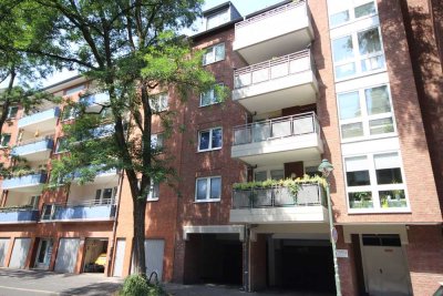 Nette 2 Zimmerwohnung mit Balkon in Düsseldorf Bilk