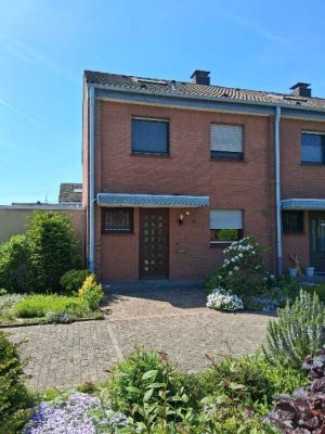 Günstiges 4,5-Zimmer-Reihenendhaus in Duisburg Rumeln-Kaldenhausen