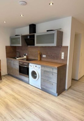 Möbiliserte moderne 2-Zimmer-Wohnung in München