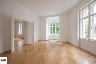 Erstbezug: helle 4-Zimmer-Altbau-Wohnung im 1. OG (ohne Lift)